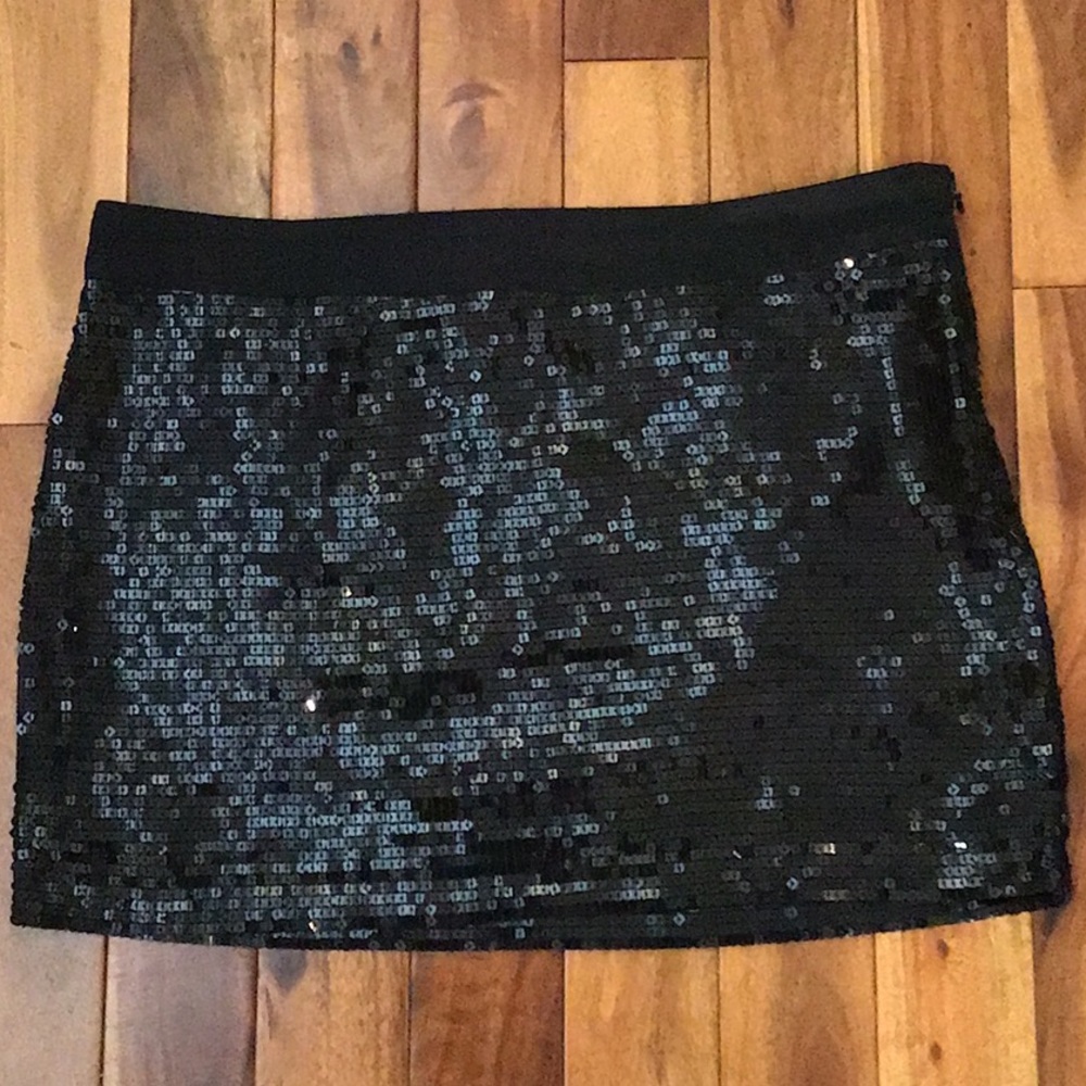 Sexy Black Sequinned Forever 21 Mini Skirt